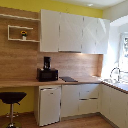 Lory Apartment Pula Exterior photo