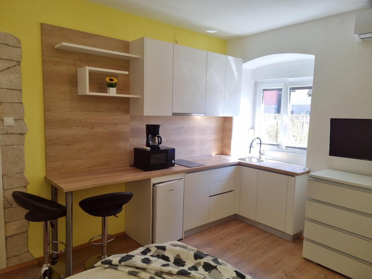 Lory Apartment Pula Exterior photo